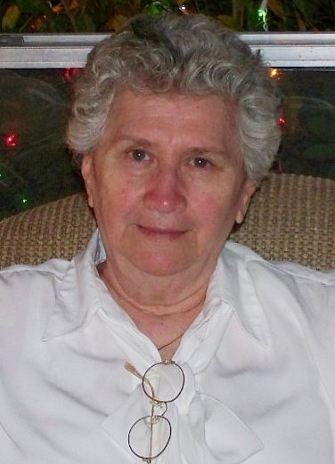 Obituary of Maria Febe C. Cruz "Queen Bee"