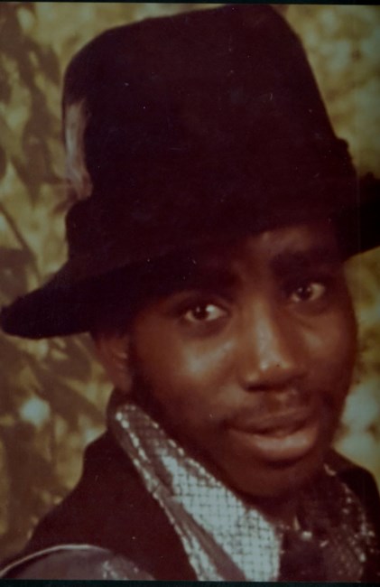 Obituario de Michael Wayne Hall