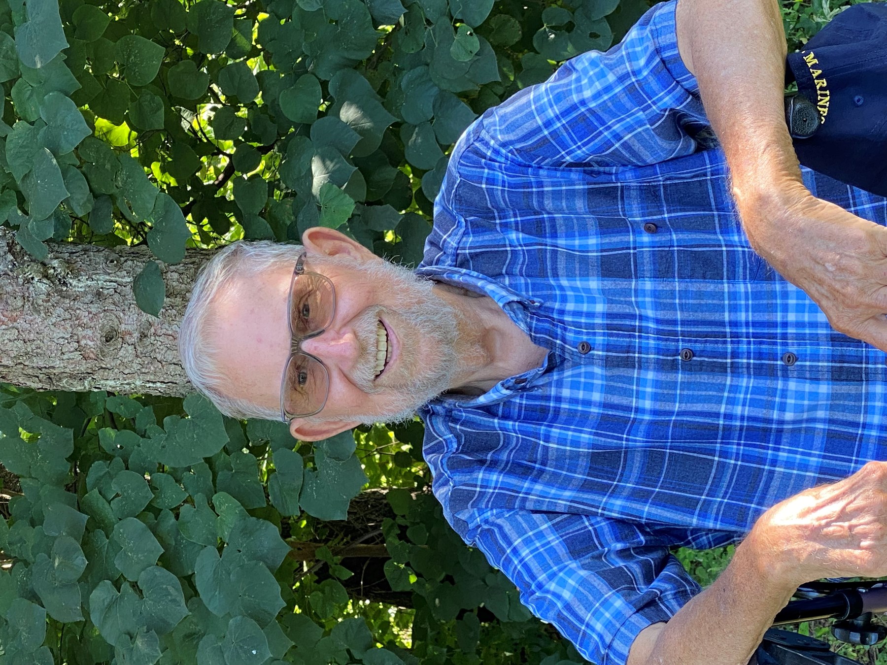 Obituary of Robert Gene Van Eck