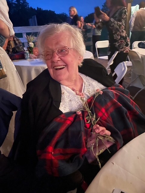 Obituary of Shirley Mae Harvill