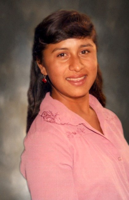 Obituary of Maria Esther Munguia Mora