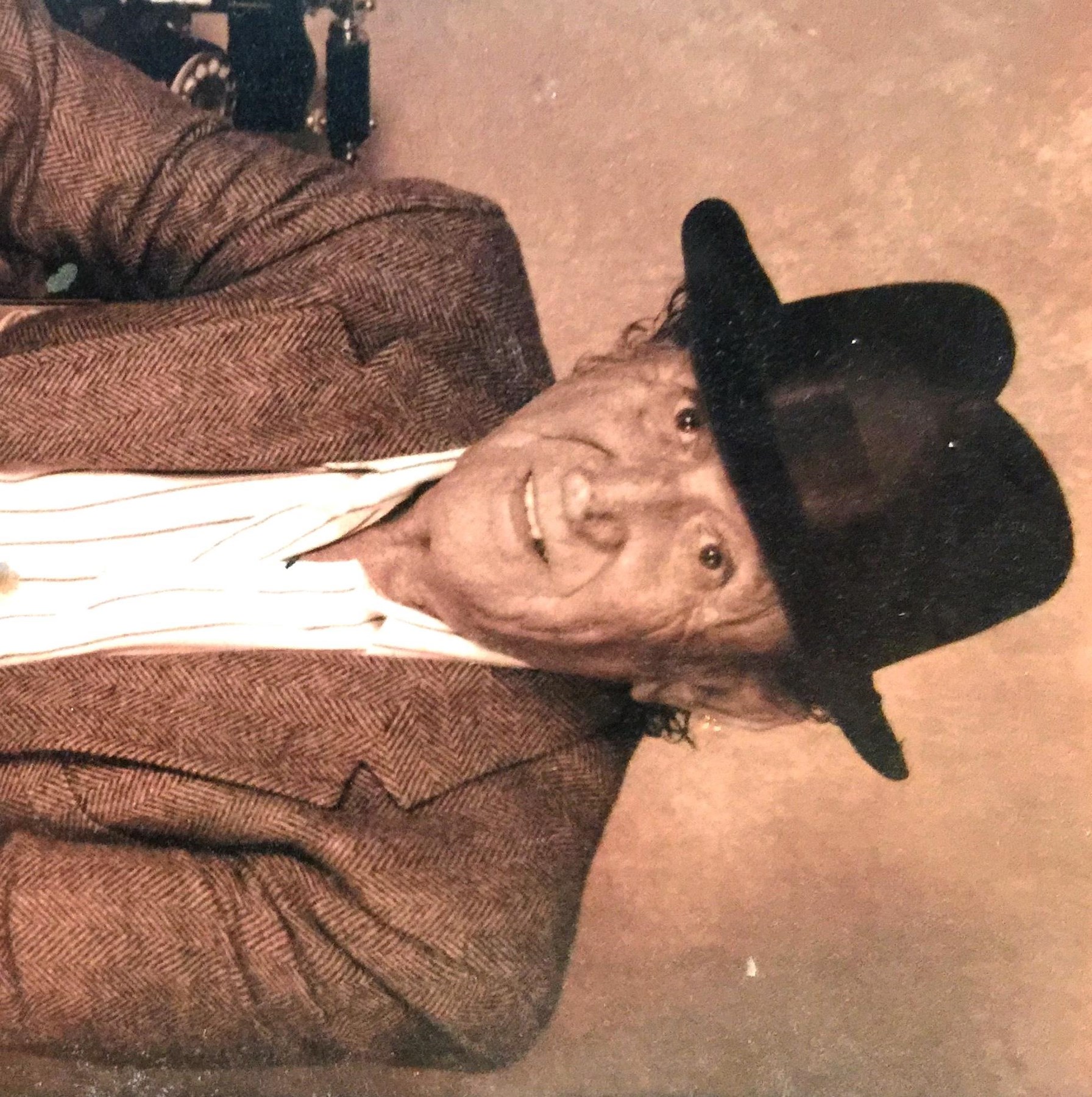 Obituary of Arnulfo G. Patiño