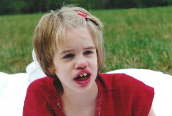 Obituary of Serena Shay Walker