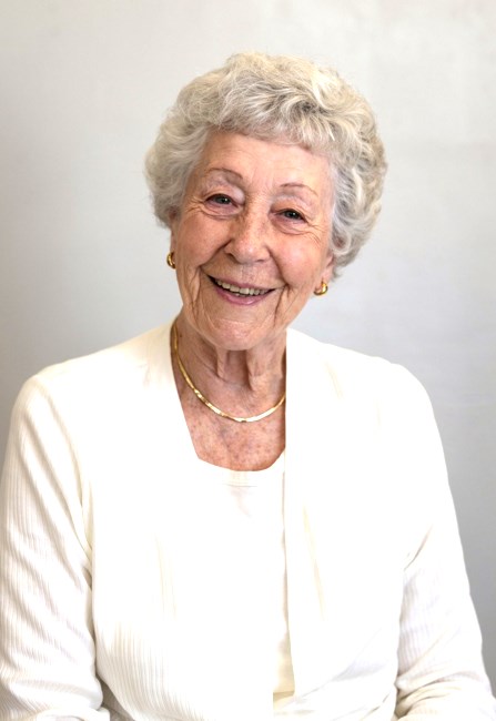 Obituary of Arlene June Maxwell