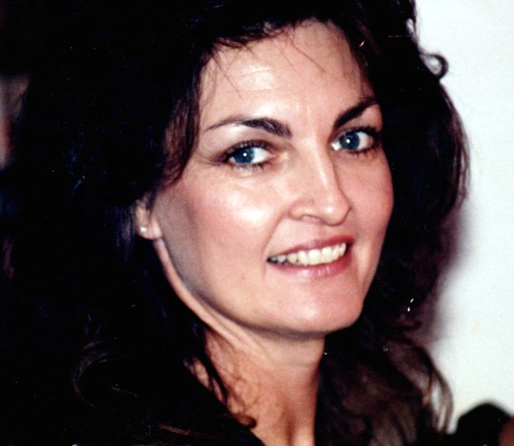 Obituary of Elaine Cormier Bourgeois