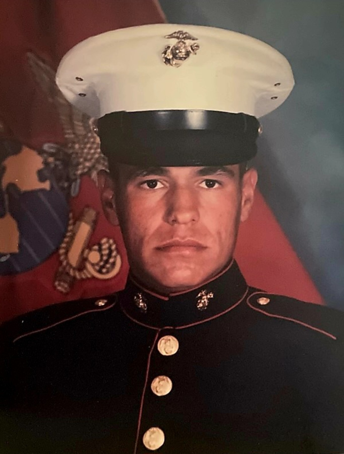 Obituary of Efren Nava