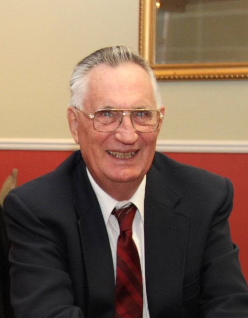 Obituario de Charles "Chuck" Edwin Hoff