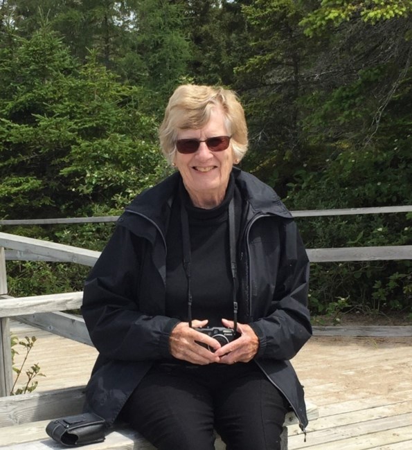 Obituary of Eleanor Joy Smith