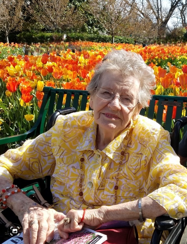 Obituary of Dorothy W. Gray