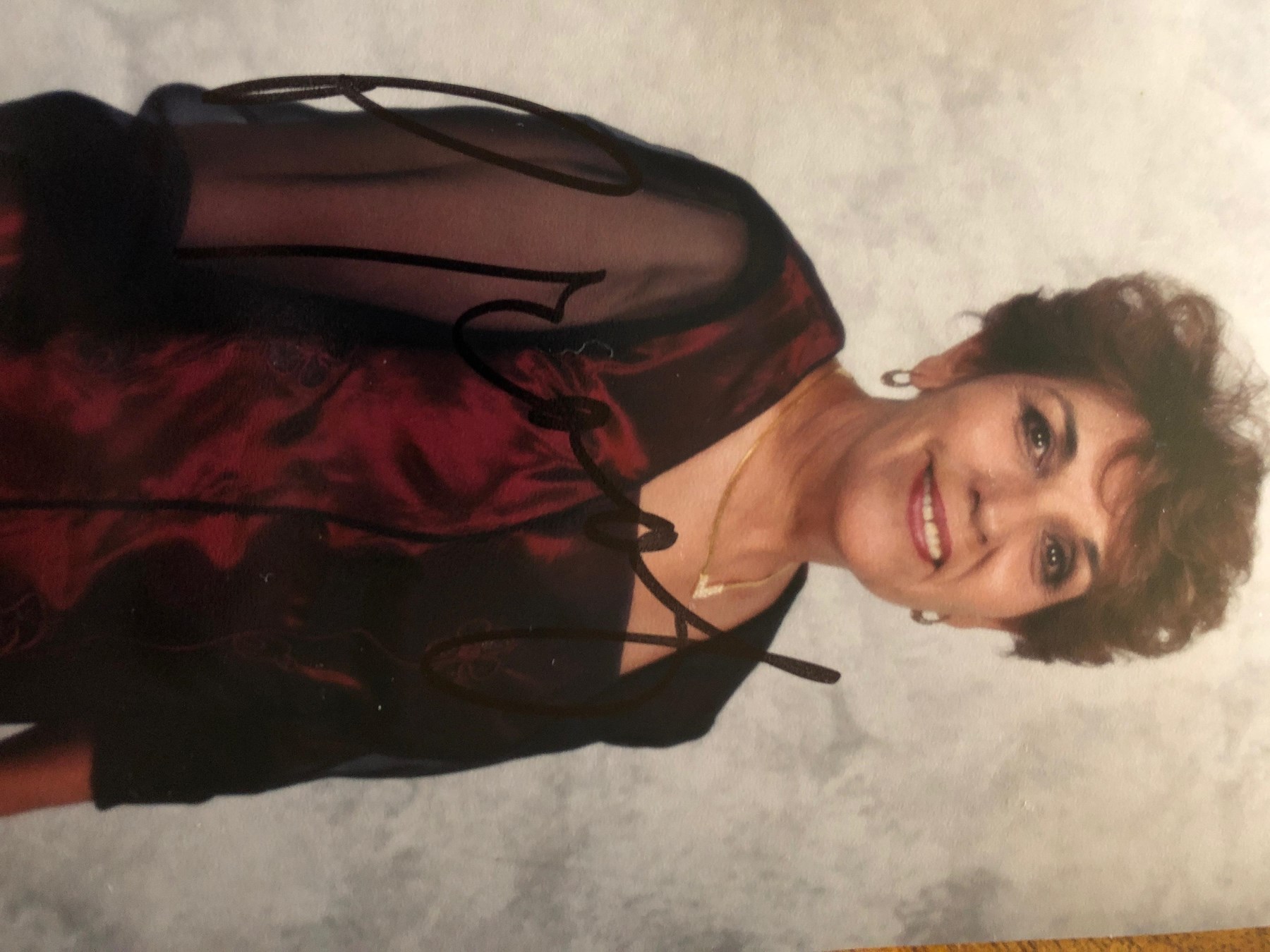 Obituario de Lupe T. Gradillas