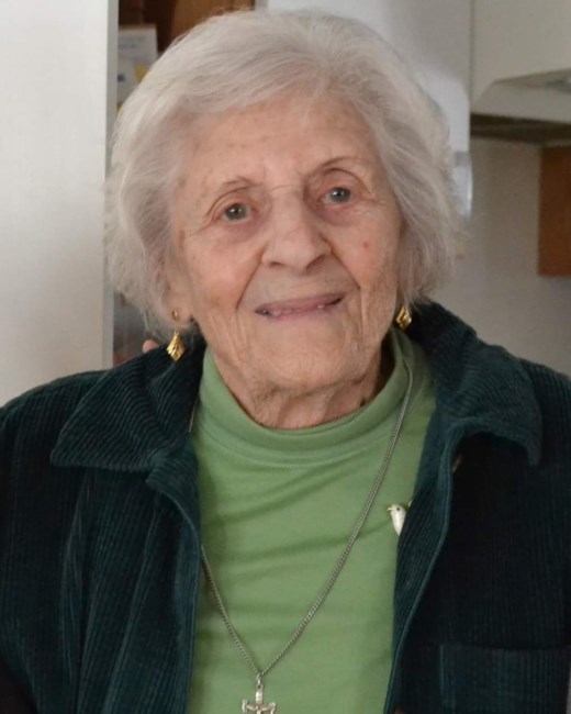 Obituario de Philomena M. Larisa
