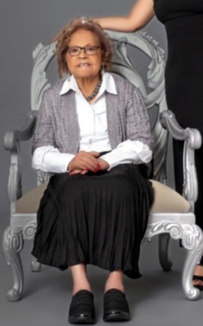 Obituary of Betty Baker Livingston