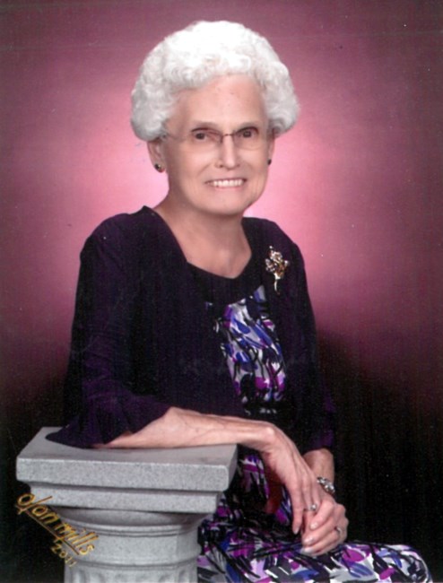 Obituary of Lois Evelyn Konves