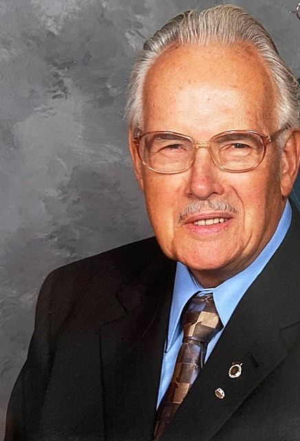 Obituary of Robert A Hostetler