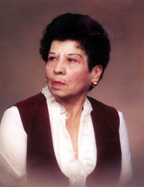 Obituary of Lucia H. Lira