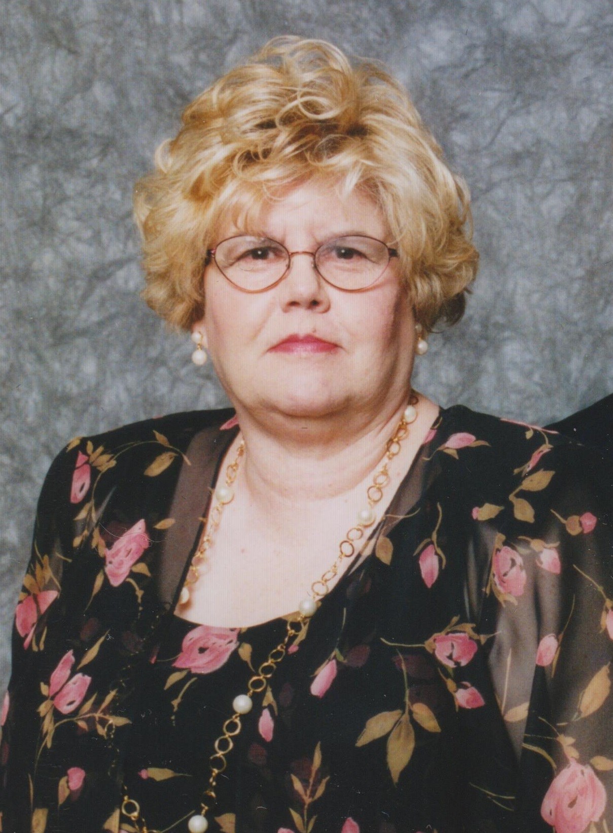 Obituary of Kathleen Mary Teece