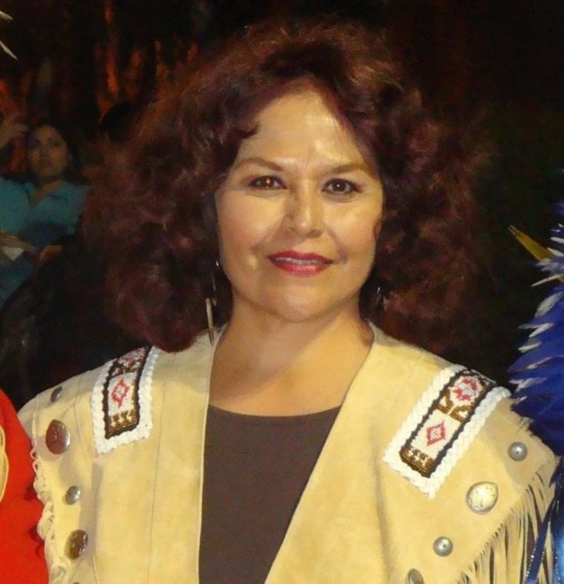 Obituary of Barbara "Bobbie" Molina