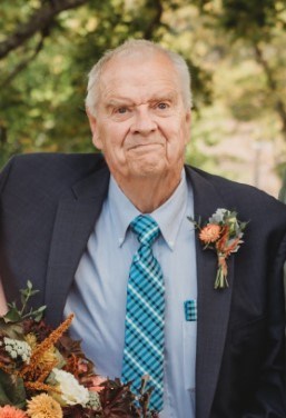 Obituario de Julian Thomas Crump