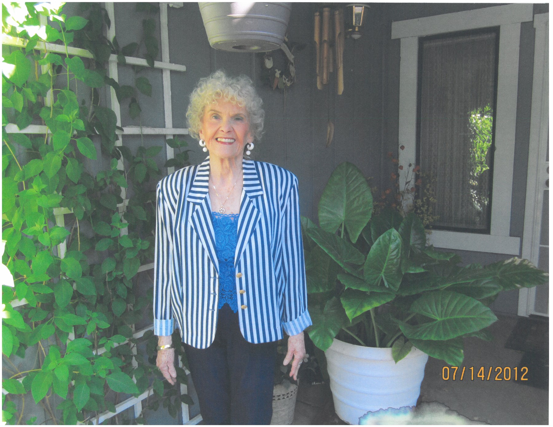 Avis de décès de Joyce Dorothy Covey