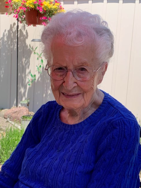Obituario de Mae Marie Preiss