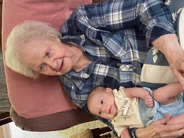 Obituary of Helen Irene Getzelman-Schultz