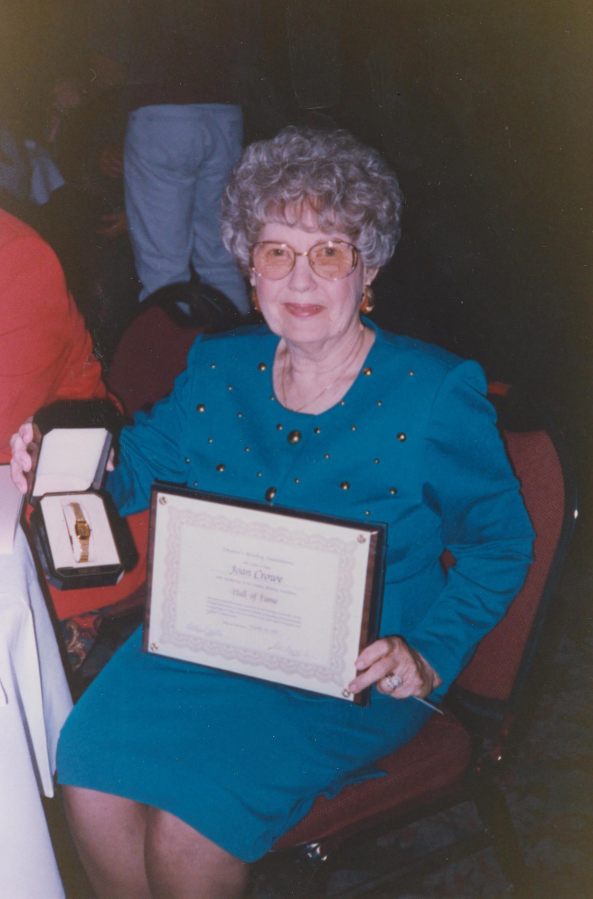 Obituary of Joan Miriam Crowe