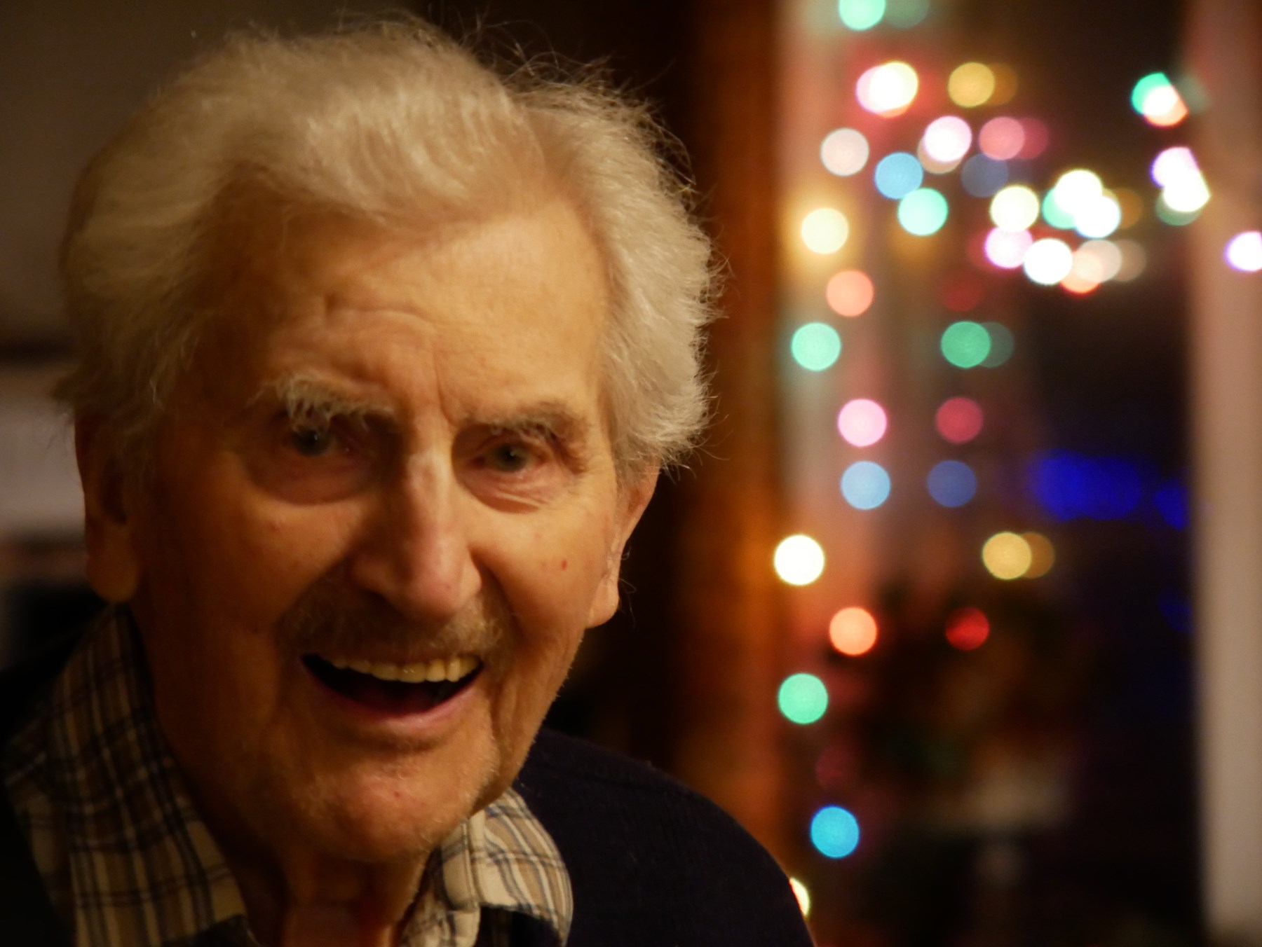 Obituary of Imre Neuperger