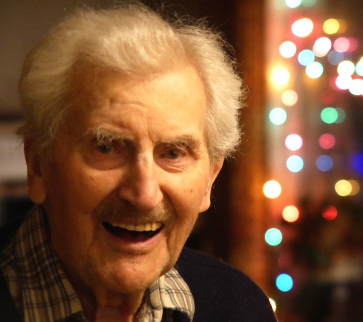 Obituary of Imre Neuperger