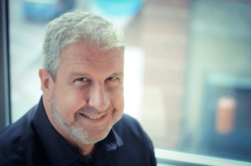 Obituary of Robert Hakim