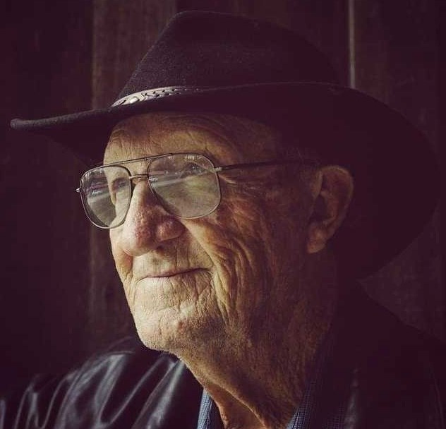 Obituary of Howard K Schultz