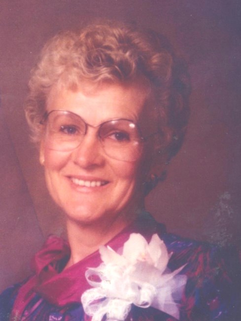 Obituary of Lois Betsy Felker