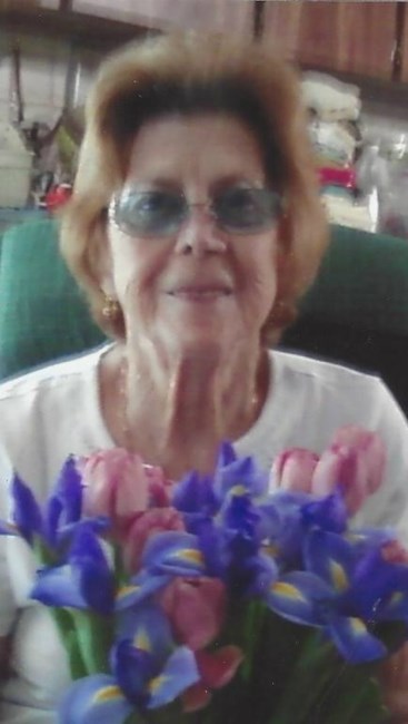 Obituary of Margaret "MoMo" Collett