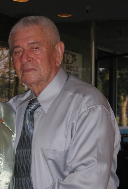 Obituary of Alfonso Bibriesca Landa