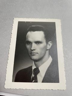 Obituary of Vernon Malone Calhoun