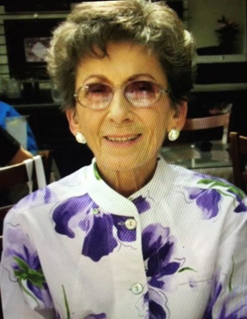 Obituary of Betty Jo Eakins Crews