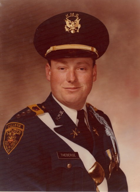 Obituario de Charles Augustine Theberge Jr.