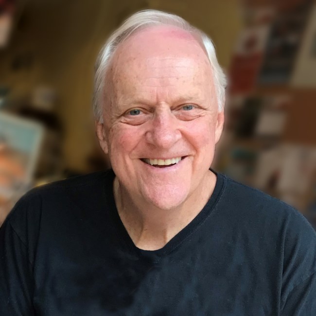 Obituario de Ned A. Thomas