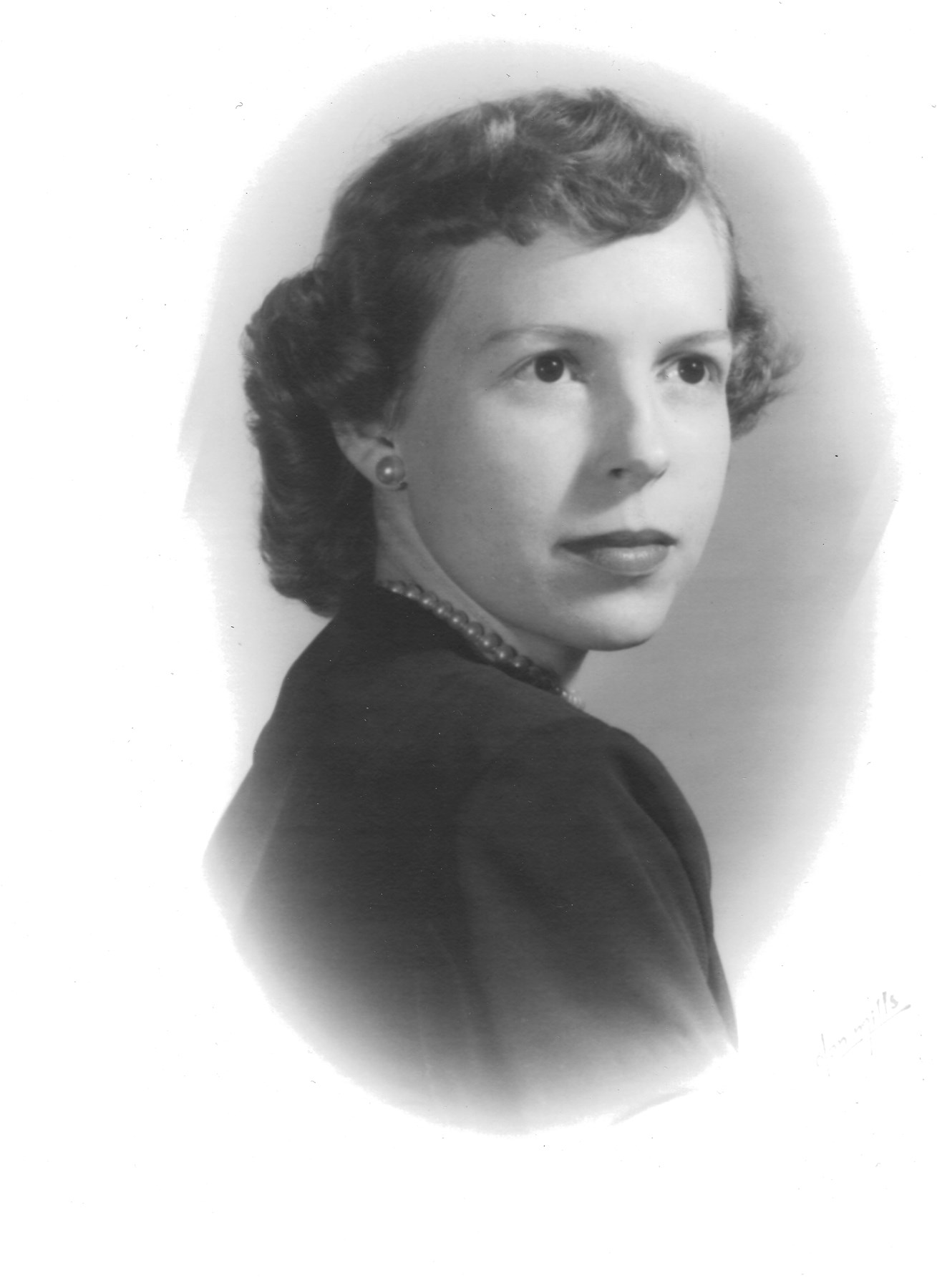 Obituary of Jean Napier