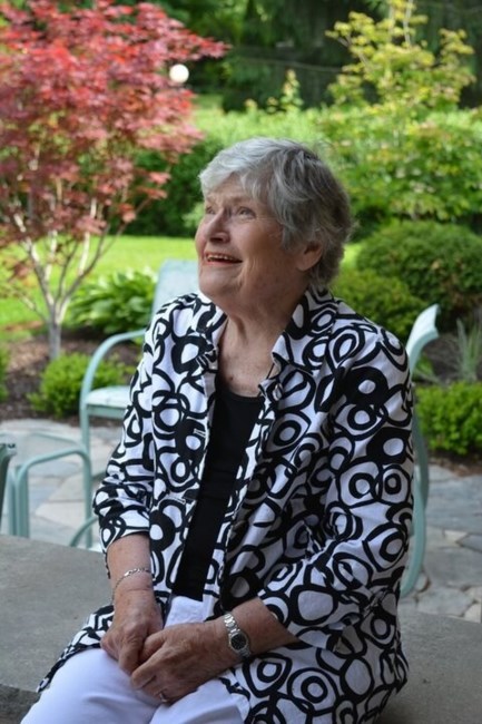 Obituary of Sheila Mary MacDonald