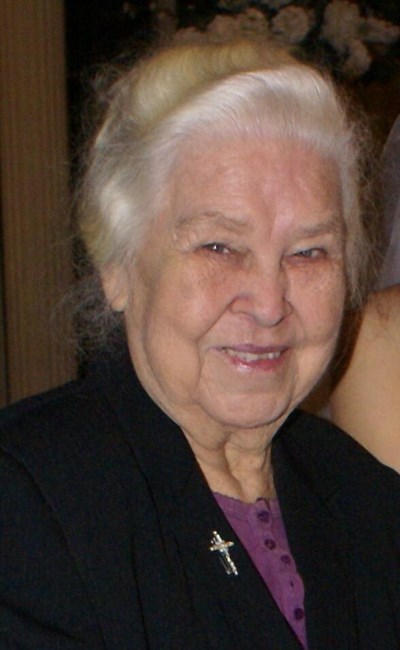 Obituary of Manuela Valdez Alvarez