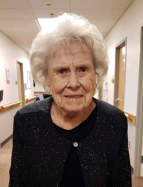 Obituary of Phyllis E. Love