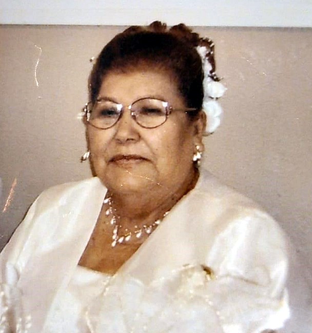 Obituary of Ramona Deretana