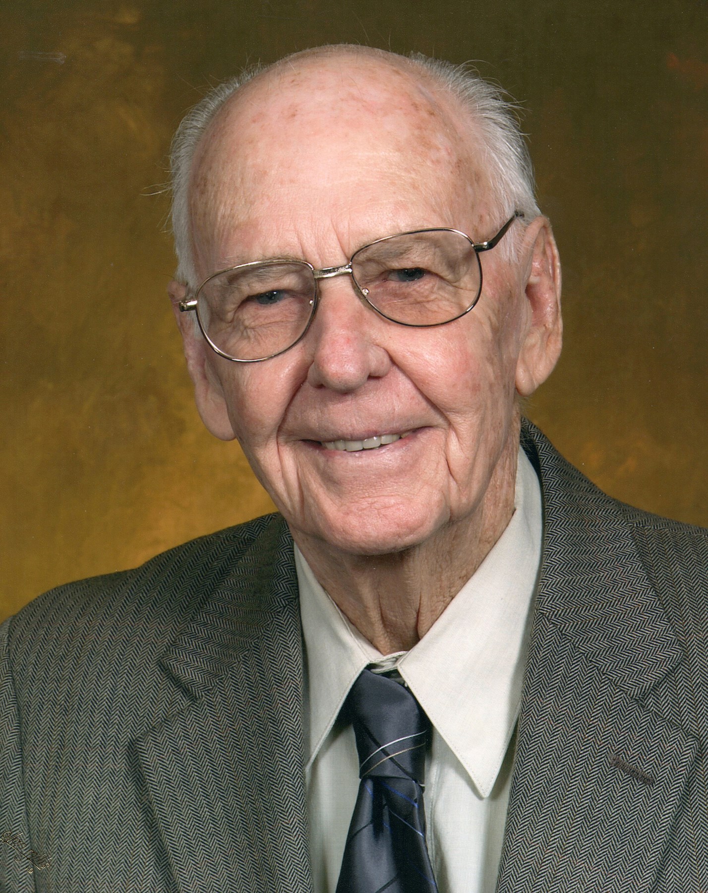 Visalia Obituaries - 8dzg92j