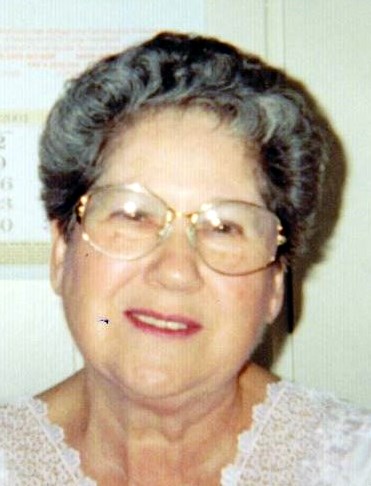 Obituario de Lucille E. Favreau