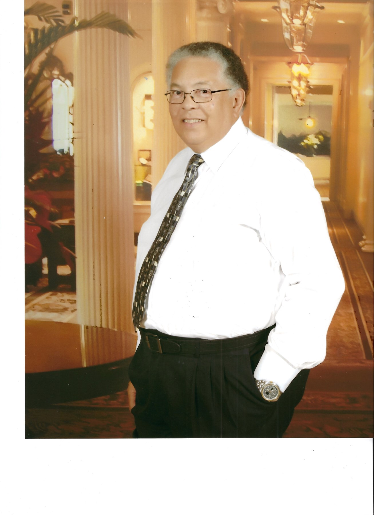 Obituary of Earl Howard Woods