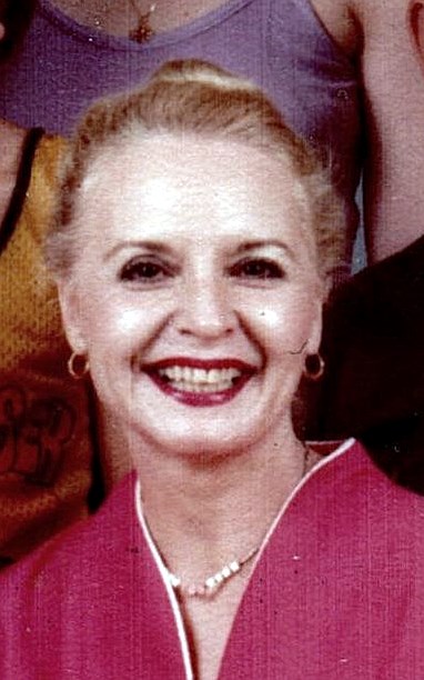 Obituario de Mary Ruth Defrancis