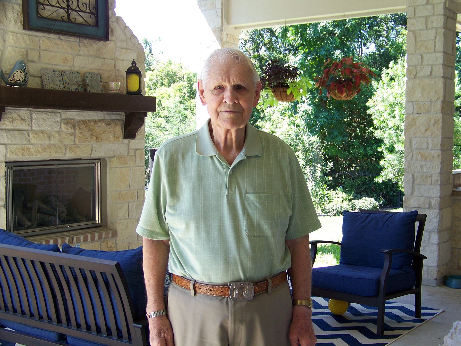 Obituary of Robert Falvey Hunter