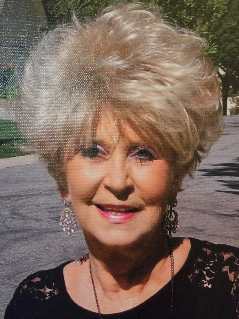 Obituary of Edith "Edie " Darlene Lorenz