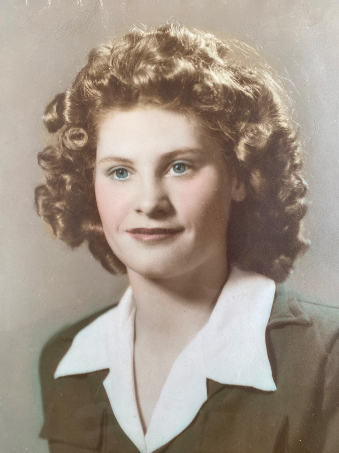 Obituary of Virginia Frances Carr