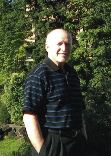 Obituary of Donald R Simmons